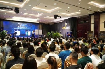 Ảnh tham khảo gia đình và hoạt động hội thảo